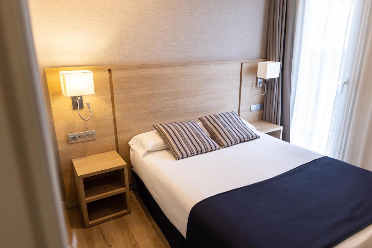 Hotel Terminus Puigcerda Ngoại thất bức ảnh