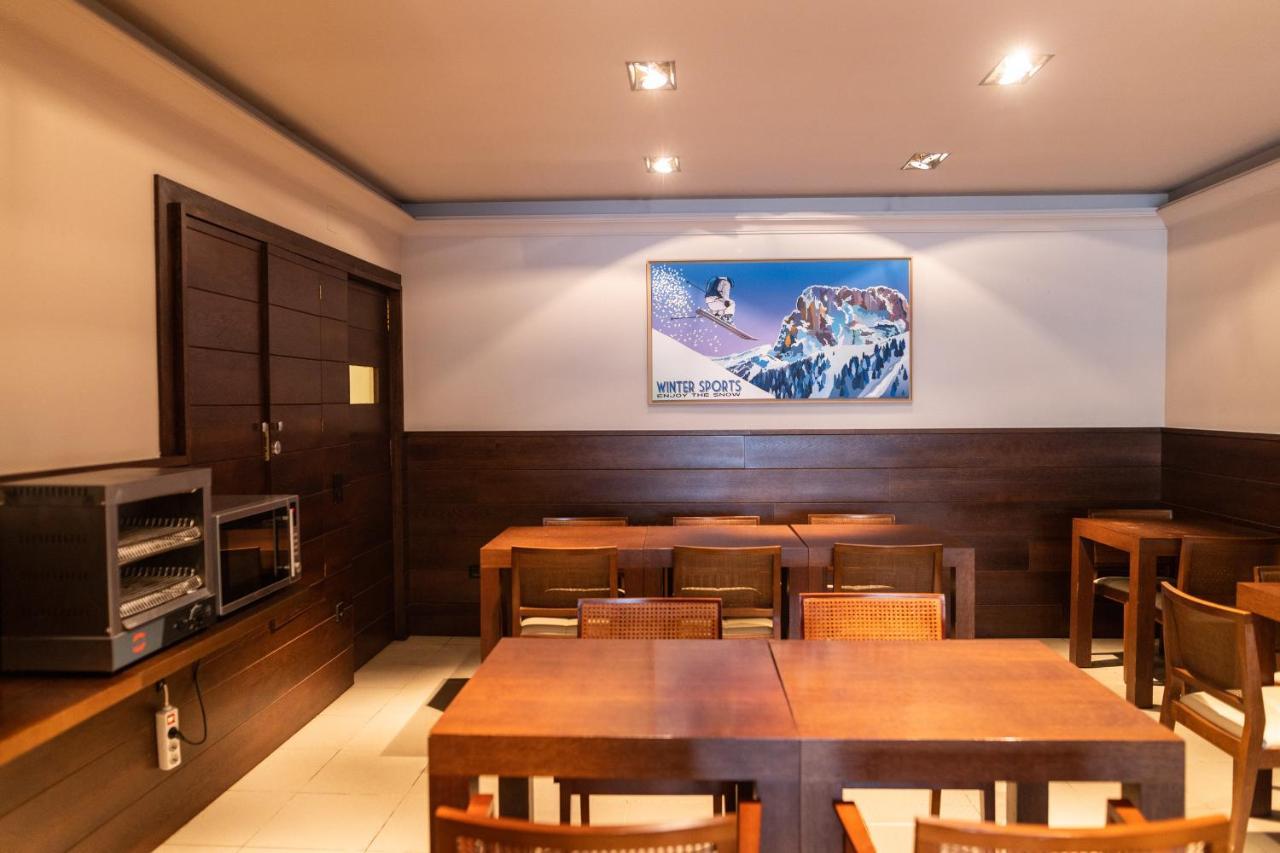 Hotel Terminus Puigcerda Ngoại thất bức ảnh